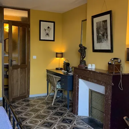 Casa de hóspedes D'hôtes Lo Componaïro *