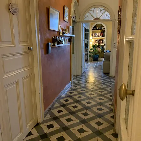 D'hotes Lo Componairo Bed and Breakfast